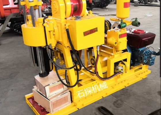 22 HP ডিজেল ইঞ্জিন শক্তিশালী GK 200 পোর্টেবল ওয়াটার ওয়েল ড্রিলিং রিগ ব্যবসার জন্য